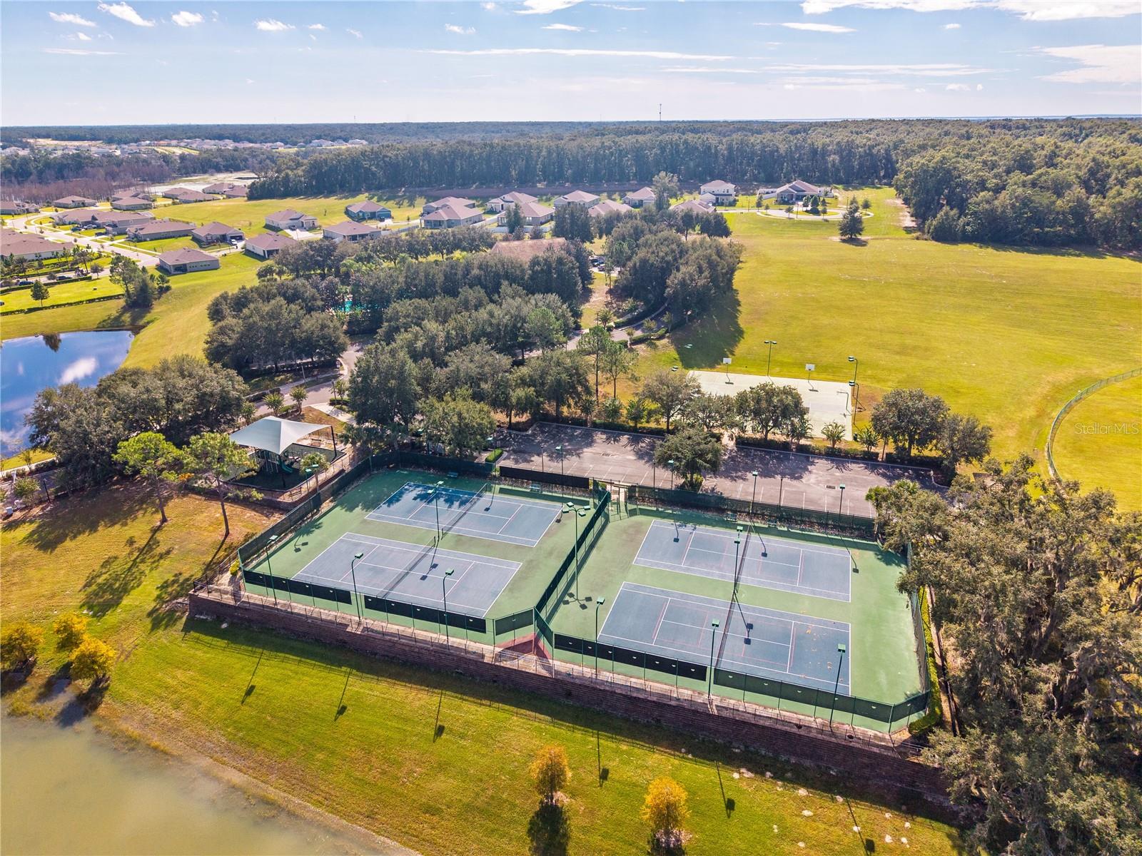 STONEYBROOK HILLS 18 - Residential