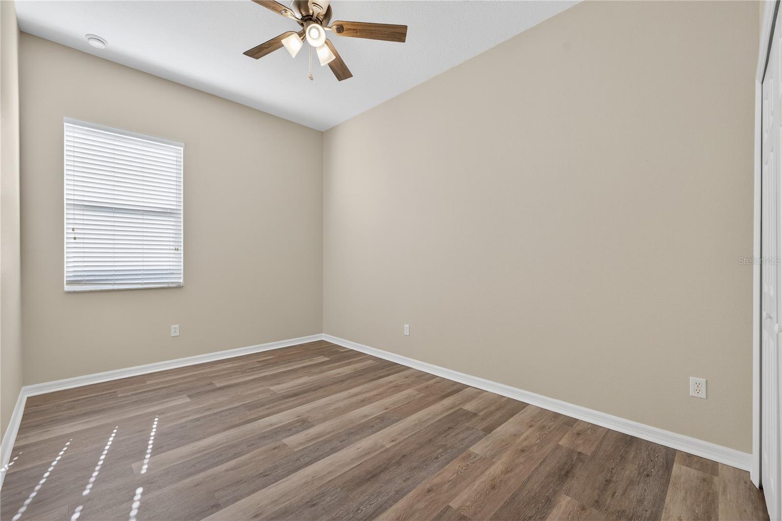 STONEYBROOK HILLS 18 - Residential