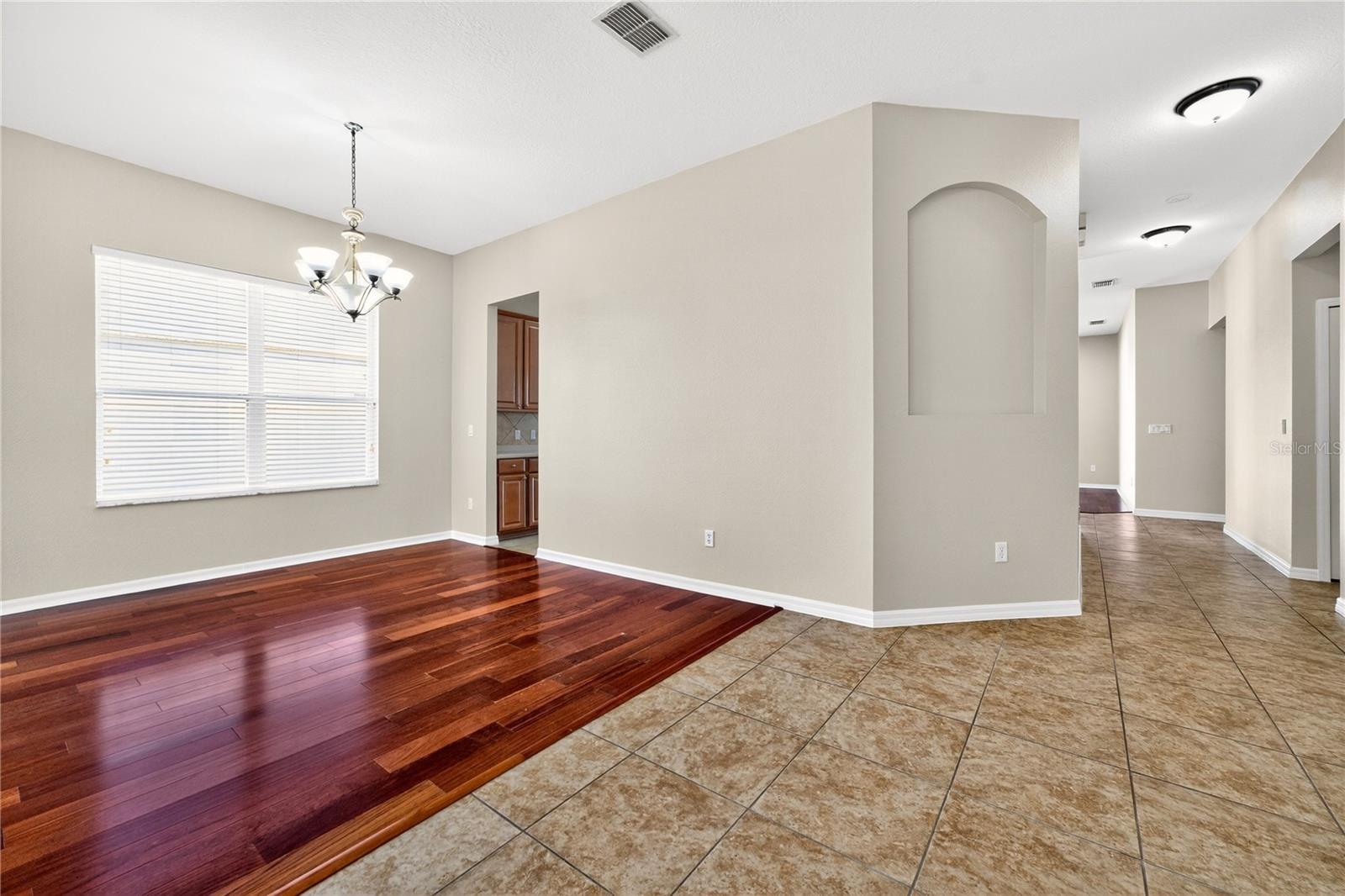 STONEYBROOK HILLS 18 - Residential