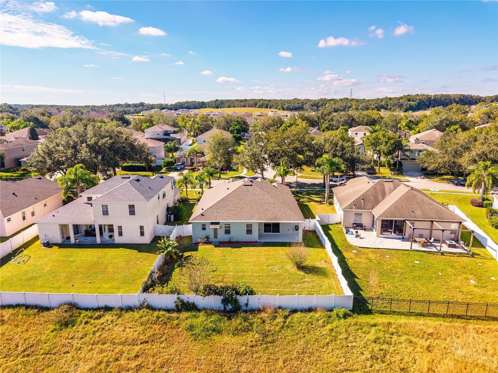 STONEYBROOK HILLS 18 - Residential