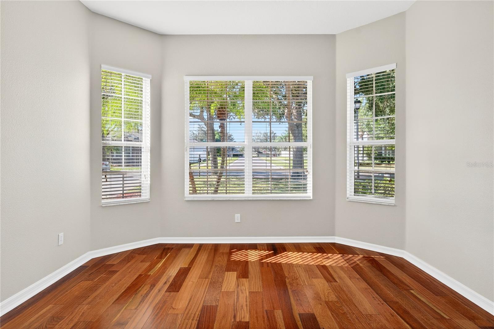 STONEYBROOK HILLS 18 - Residential