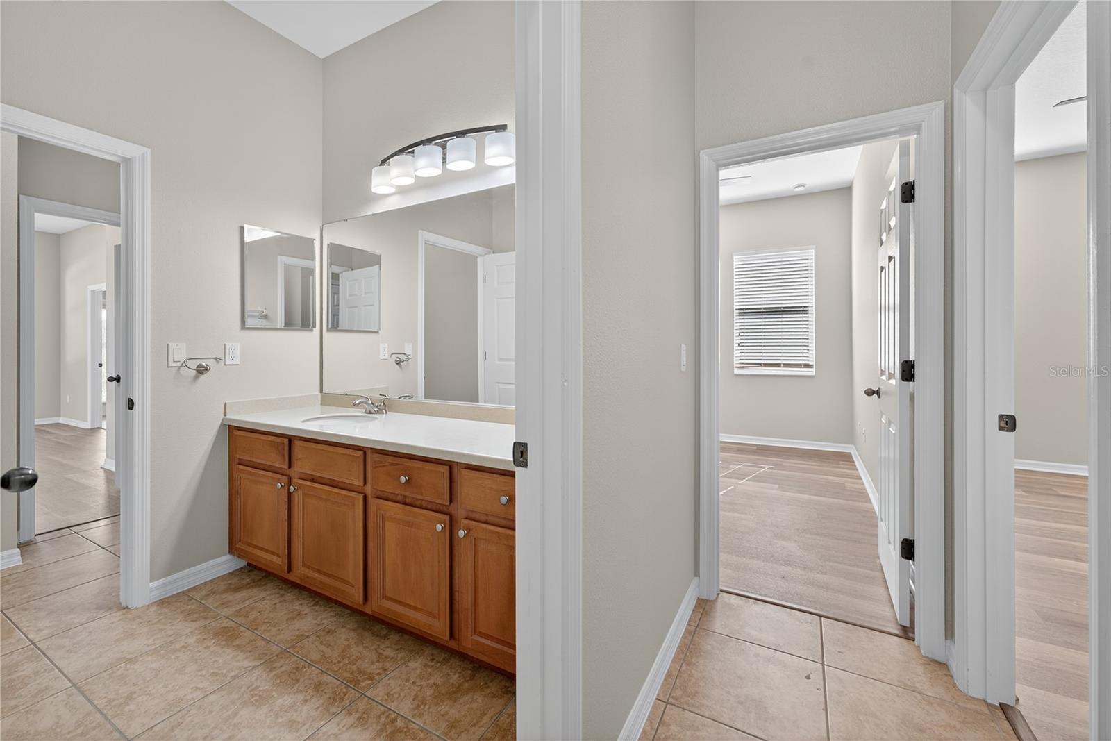 STONEYBROOK HILLS 18 - Residential