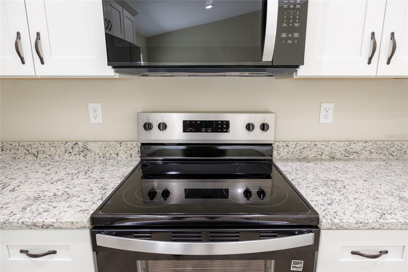 WILLISTON HYLNDS GOLF & C CLUB ESTATE - Residential