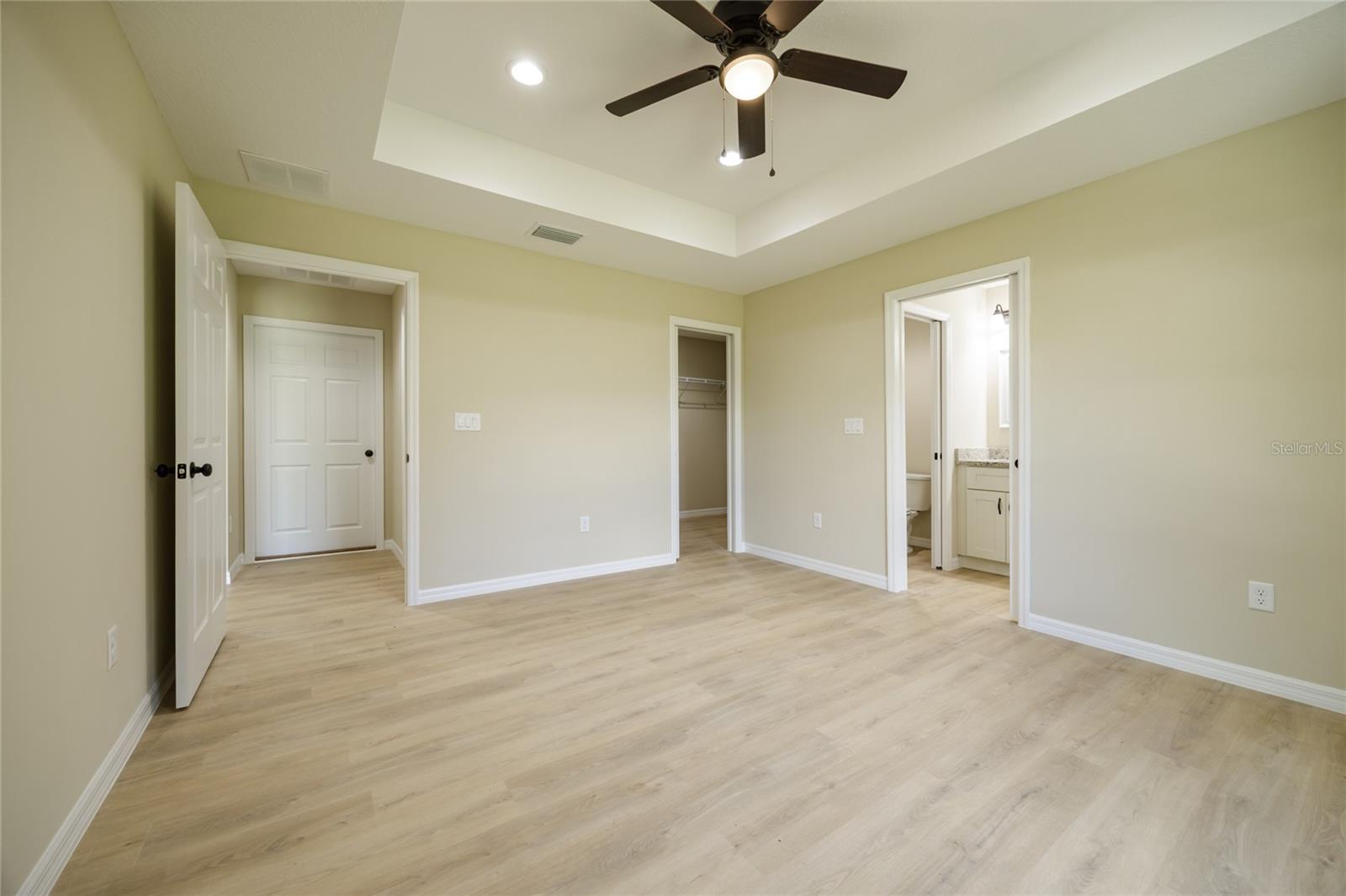 WILLISTON HYLNDS GOLF & C CLUB ESTATE - Residential