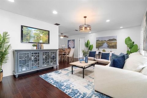 8626 EDGE O WOODS COURT ORLANDO FL 32819