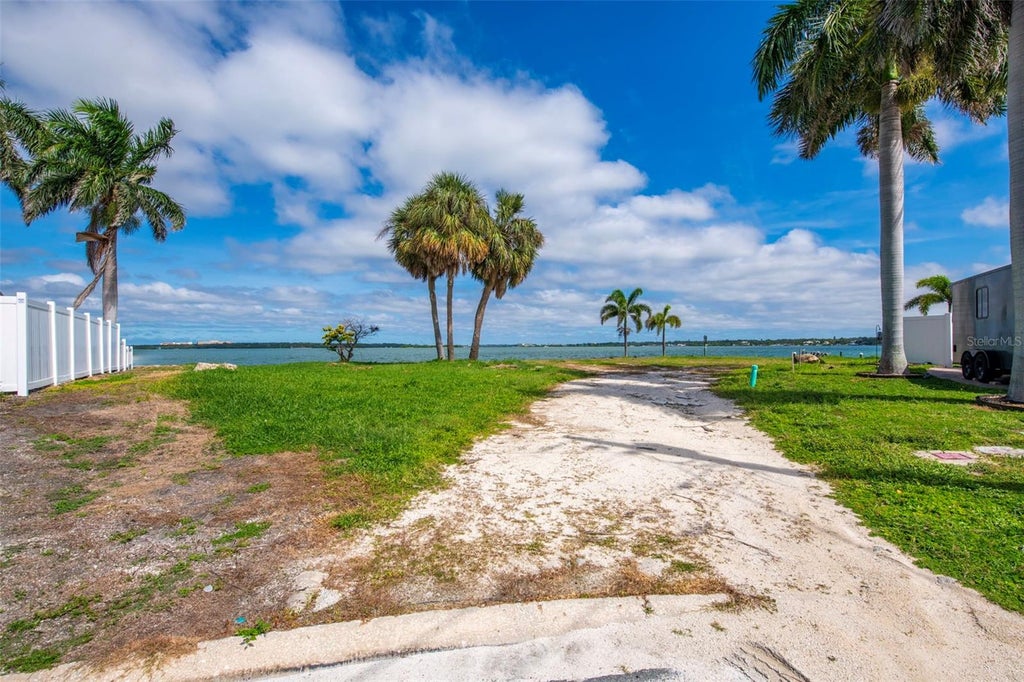 Photo of 840 123rd Avenue, Treasure Island, FL 33706 (MLS # TB8559069)