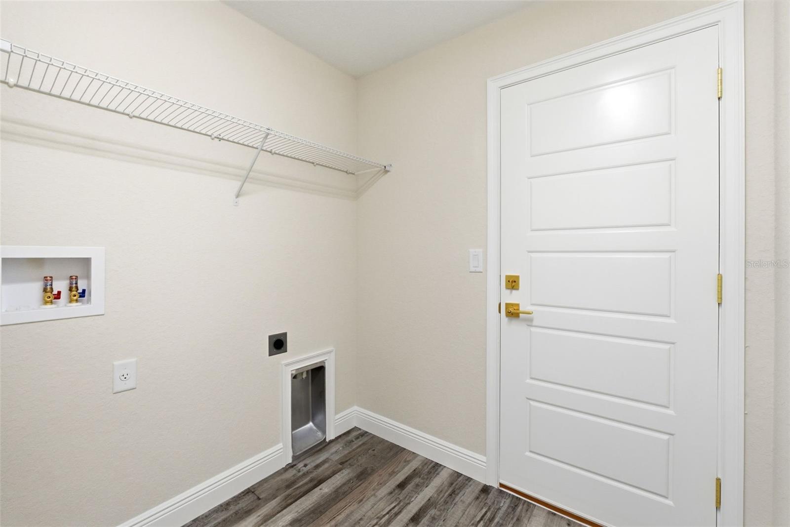 CITRUS SPGS UNIT 05 - Residential