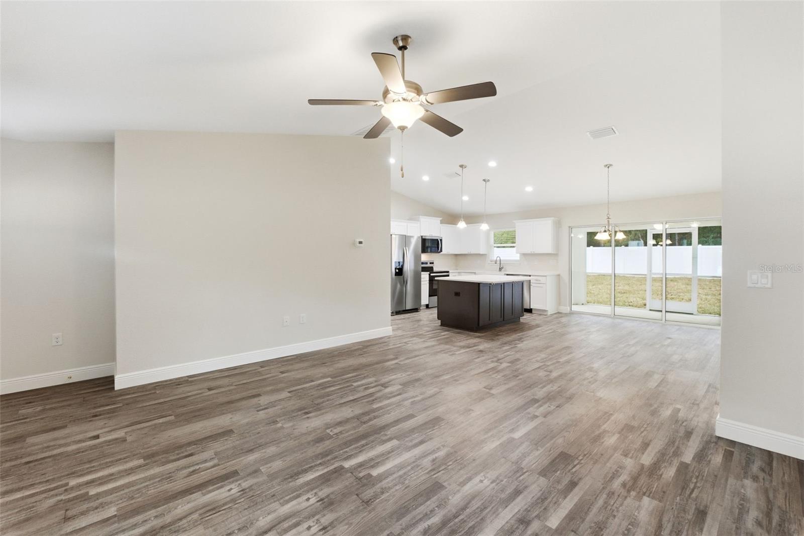 CITRUS SPGS UNIT 05 - Residential