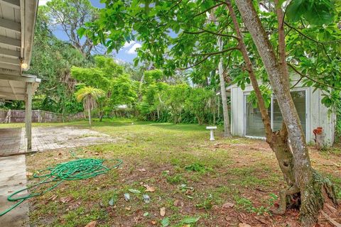 A home in SARASOTA