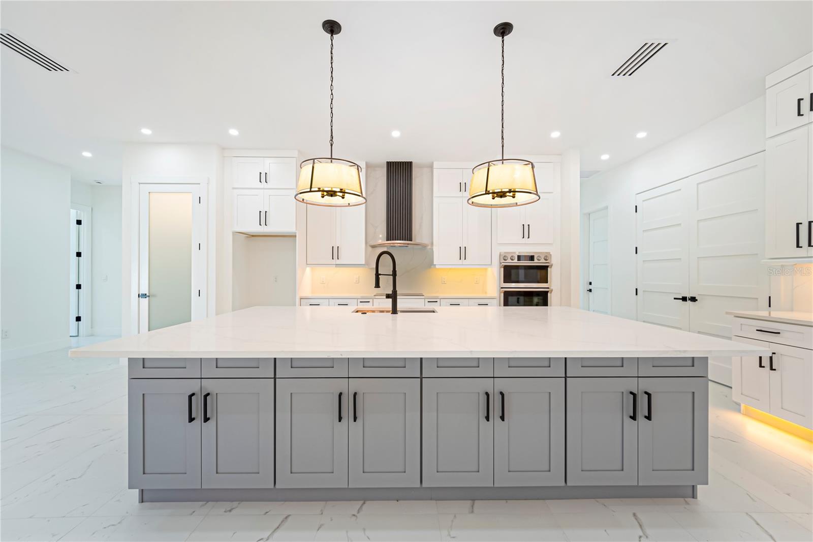 DOVER ESTATES - Residential