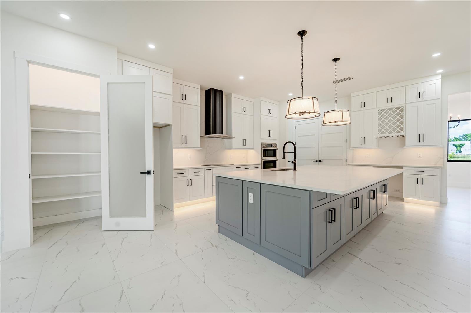 DOVER ESTATES - Residential