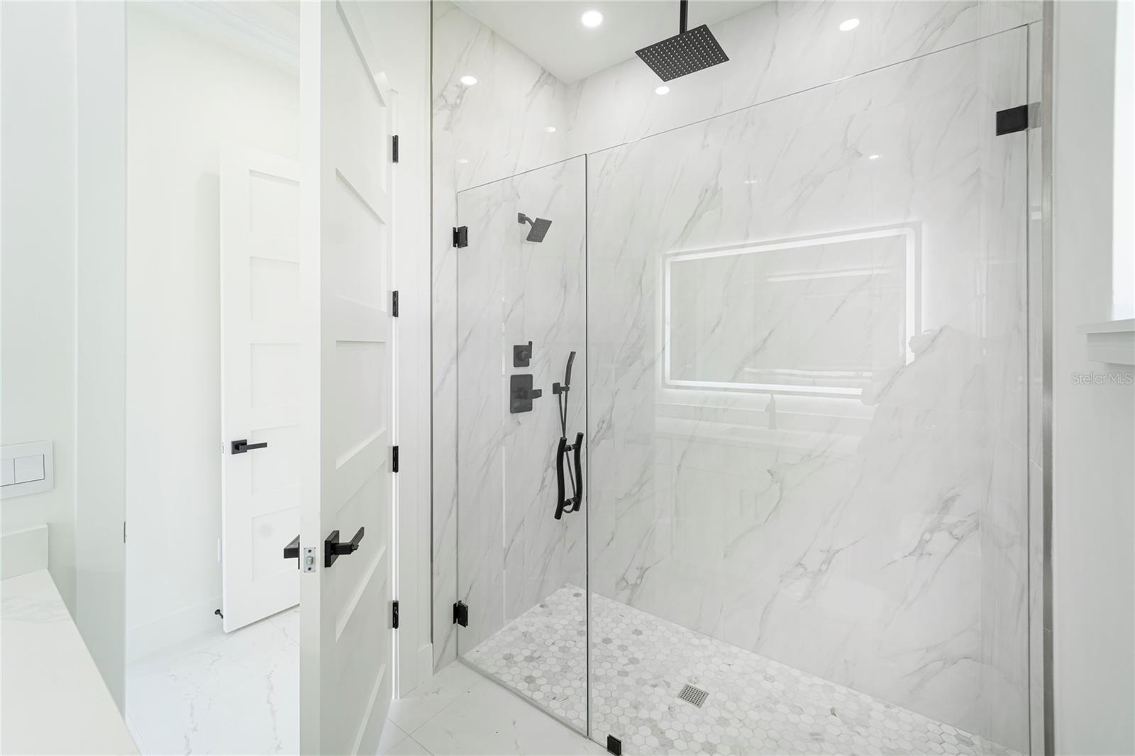 DOVER ESTATES - Residential