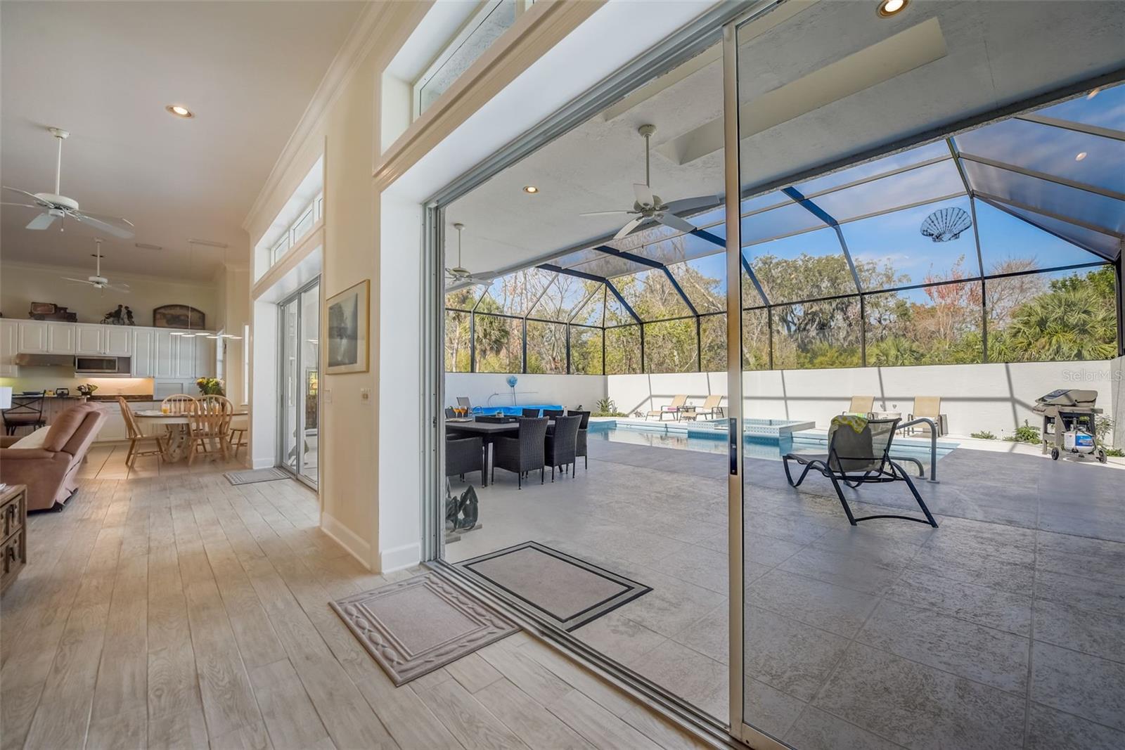 THE HIGHLANDS - Residential Lease