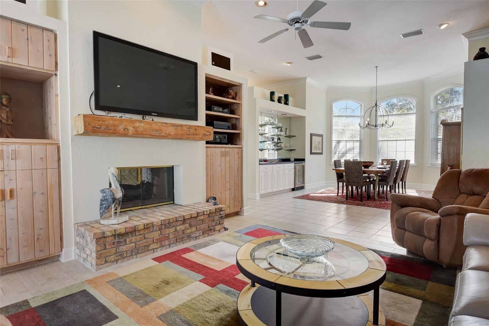 THE HIGHLANDS - Residential Lease