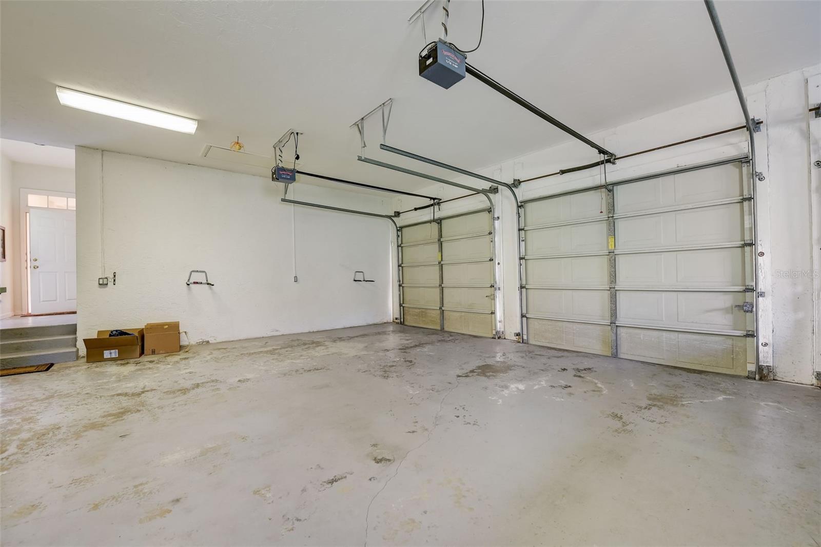 THE HIGHLANDS - Residential Lease