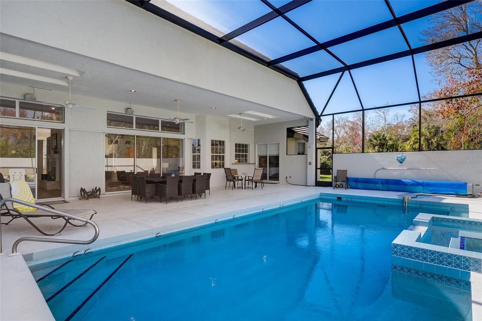 THE HIGHLANDS - Residential Lease