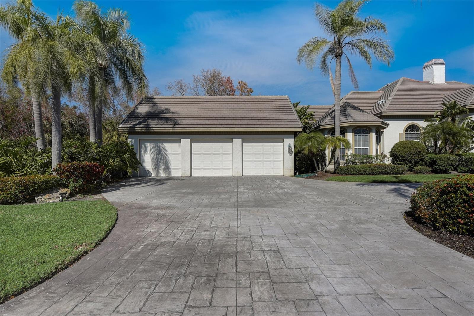 THE HIGHLANDS - Residential Lease