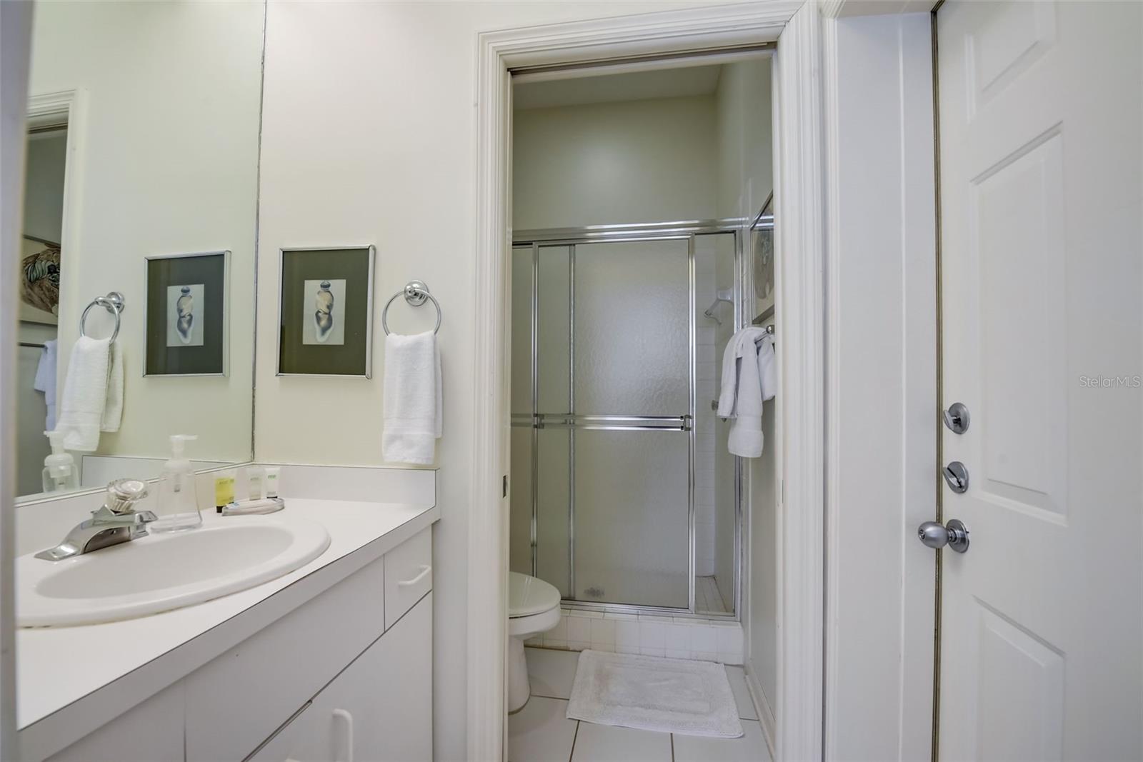 THE HIGHLANDS - Residential Lease