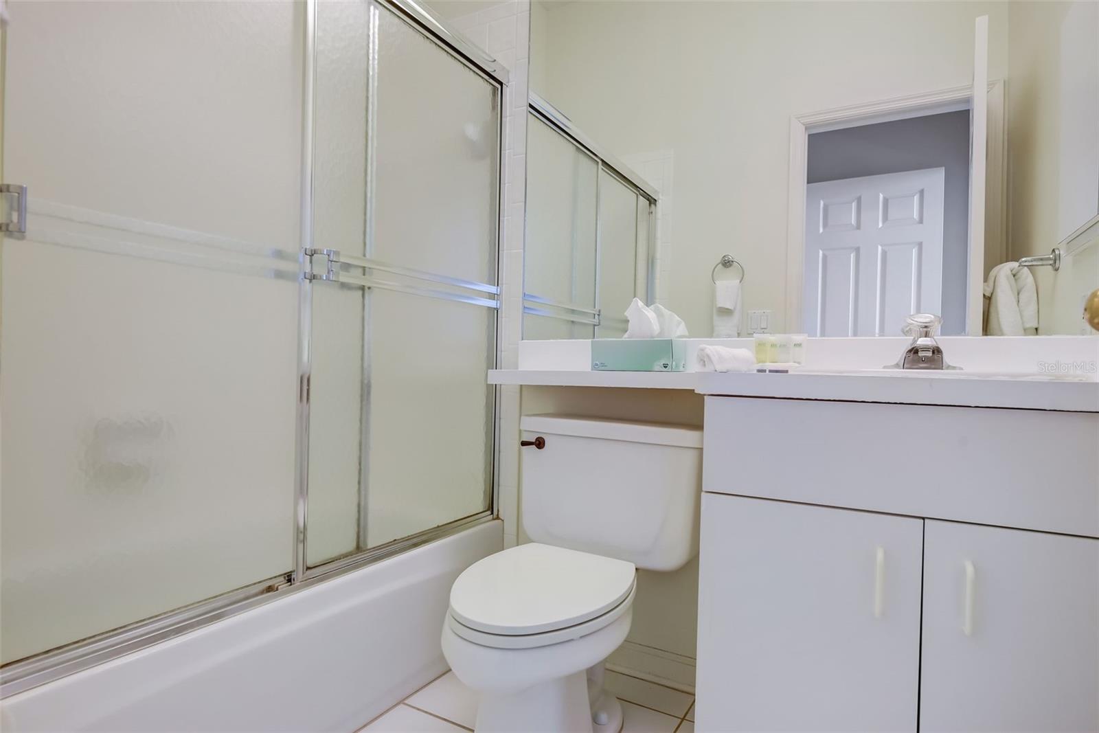 THE HIGHLANDS - Residential Lease