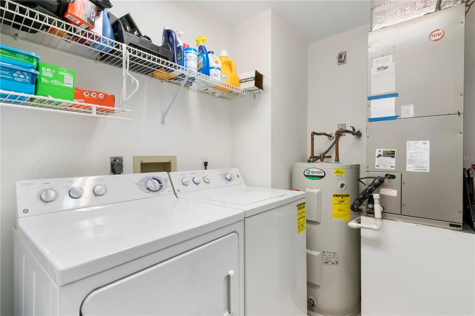 SHEFFIELD GREENE - Residential Lease