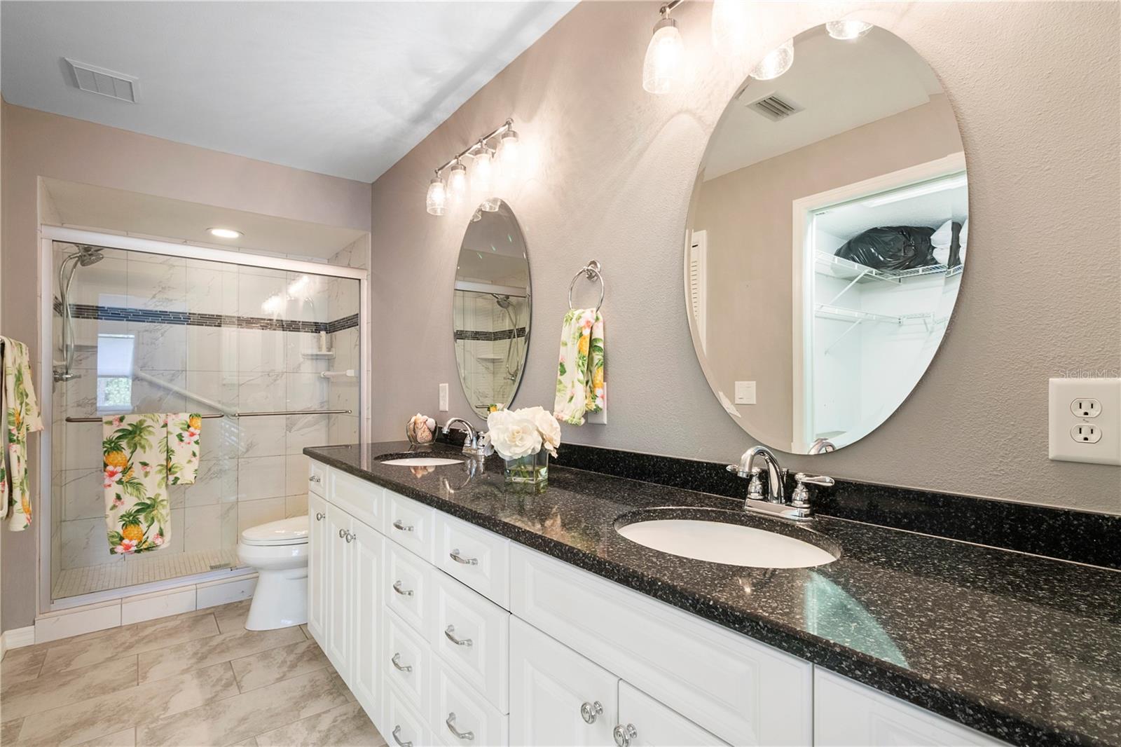 SHEFFIELD GREENE - Residential Lease