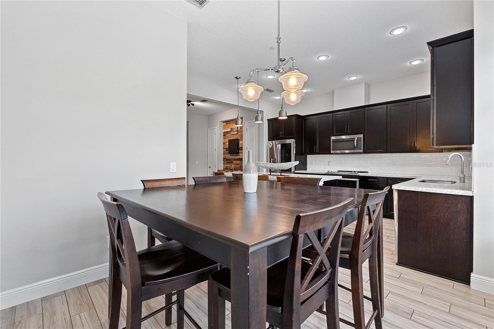 FOUNTAIN PARKE AT LAKE MARY PH 2 - Residential