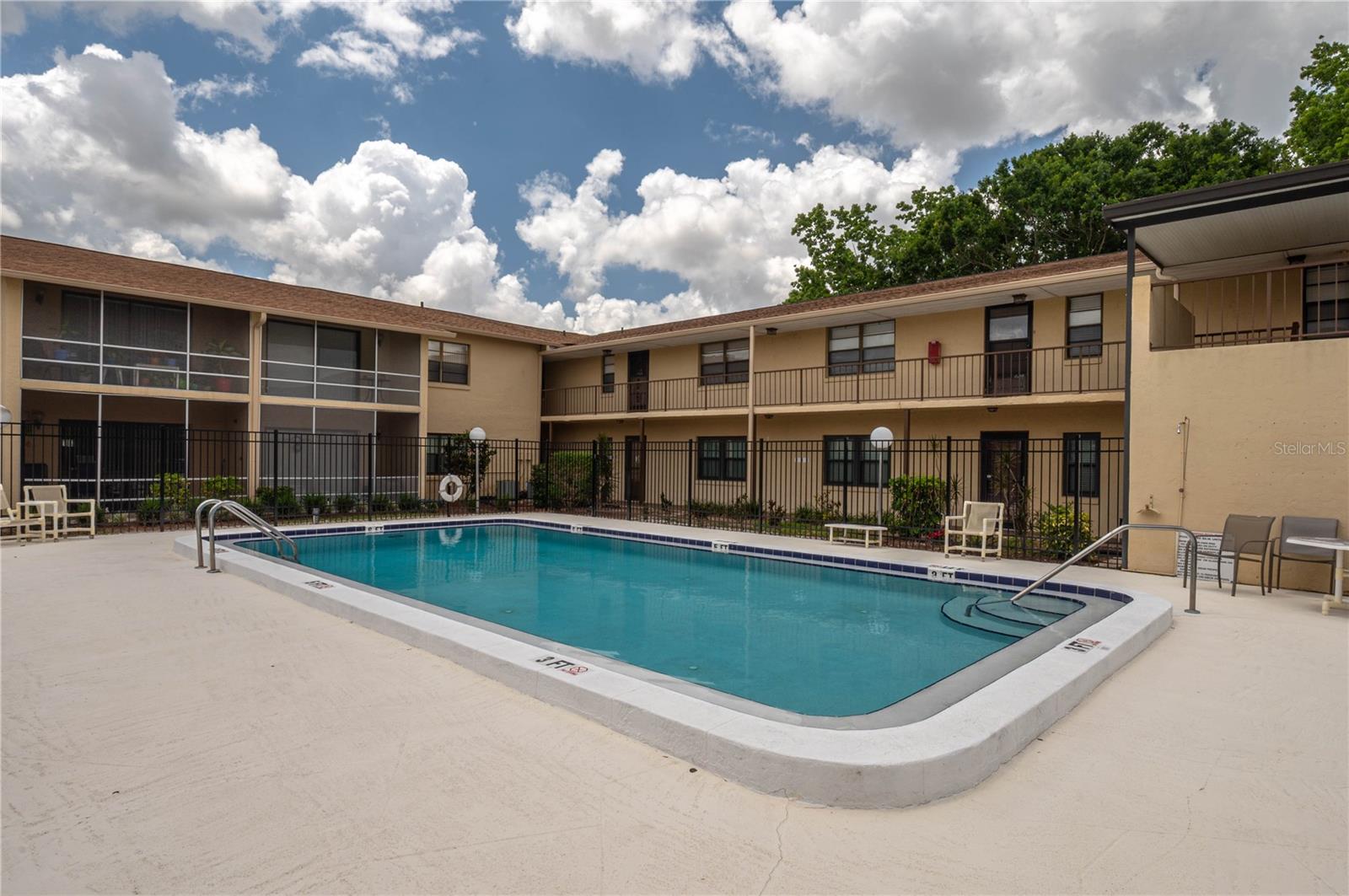 LAKE WALES VILLAGE CONDO - Residential