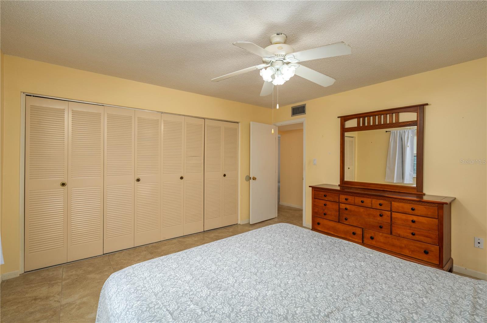 LAKE WALES VILLAGE CONDO - Residential