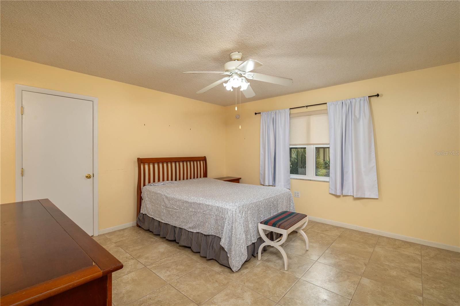 LAKE WALES VILLAGE CONDO - Residential