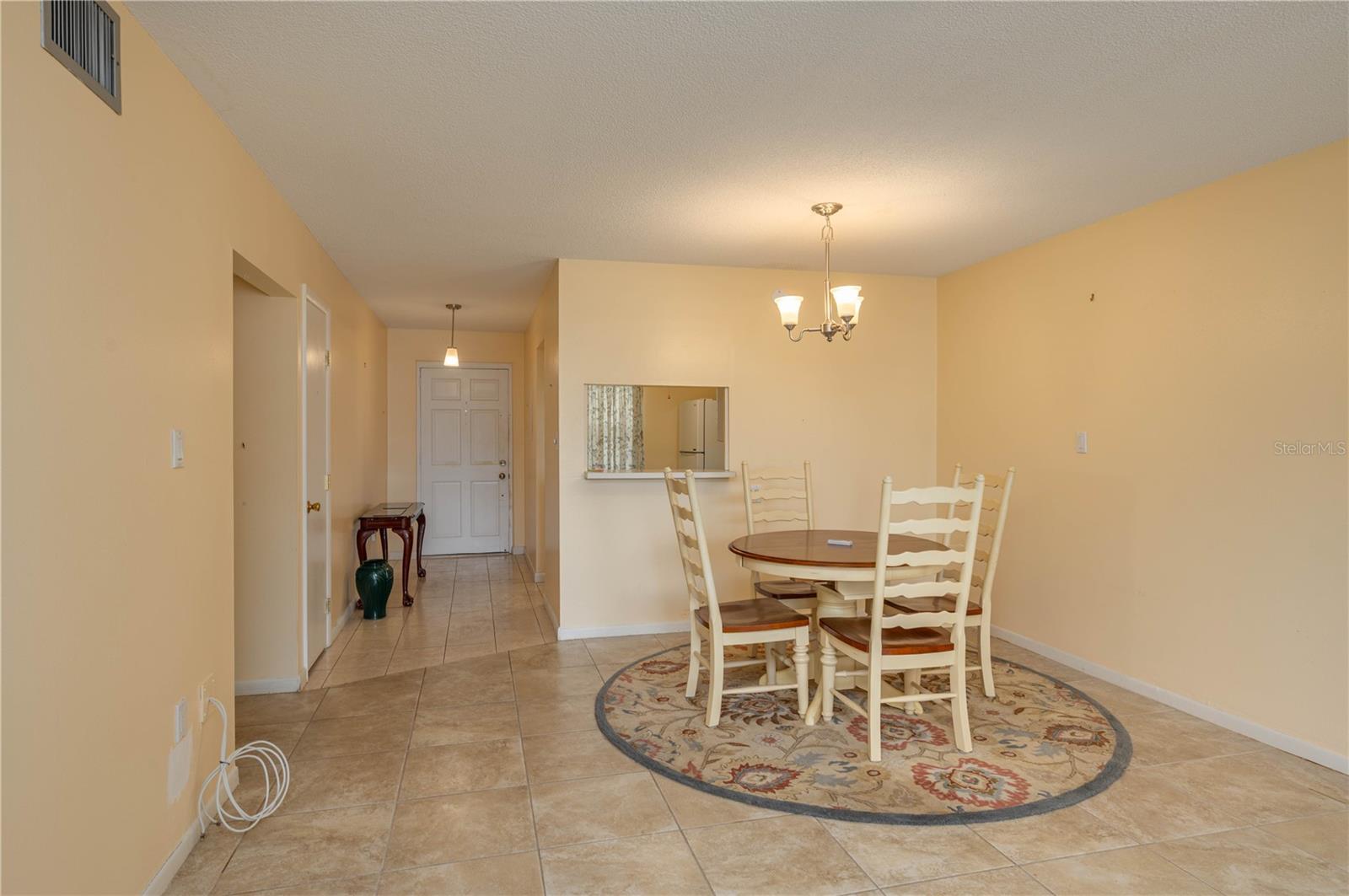 LAKE WALES VILLAGE CONDO - Residential