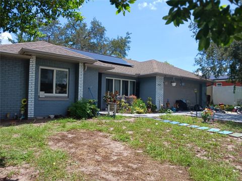 Photo of 1717 Providence Boulevard, Deltona, FL 32725 (MLS # V4944217) Photo of 1717 Providence Boulevard, Deltona, FL 32725 (MLS # V4944217)