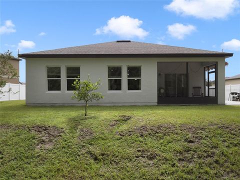 A home in GROVELAND