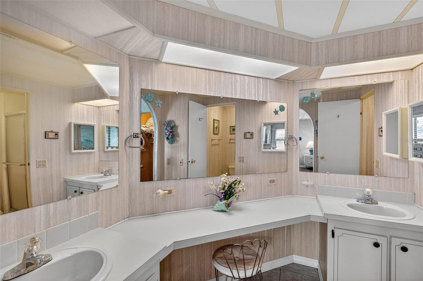 LA CASA MHP CO-OP - Residential