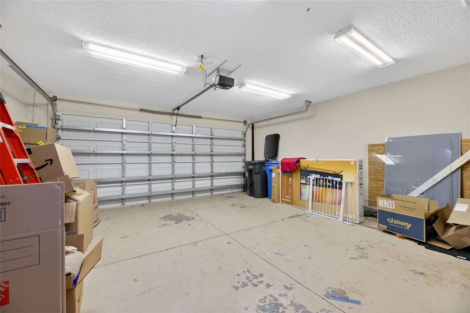 CROSBY CROSSINGS - Residential