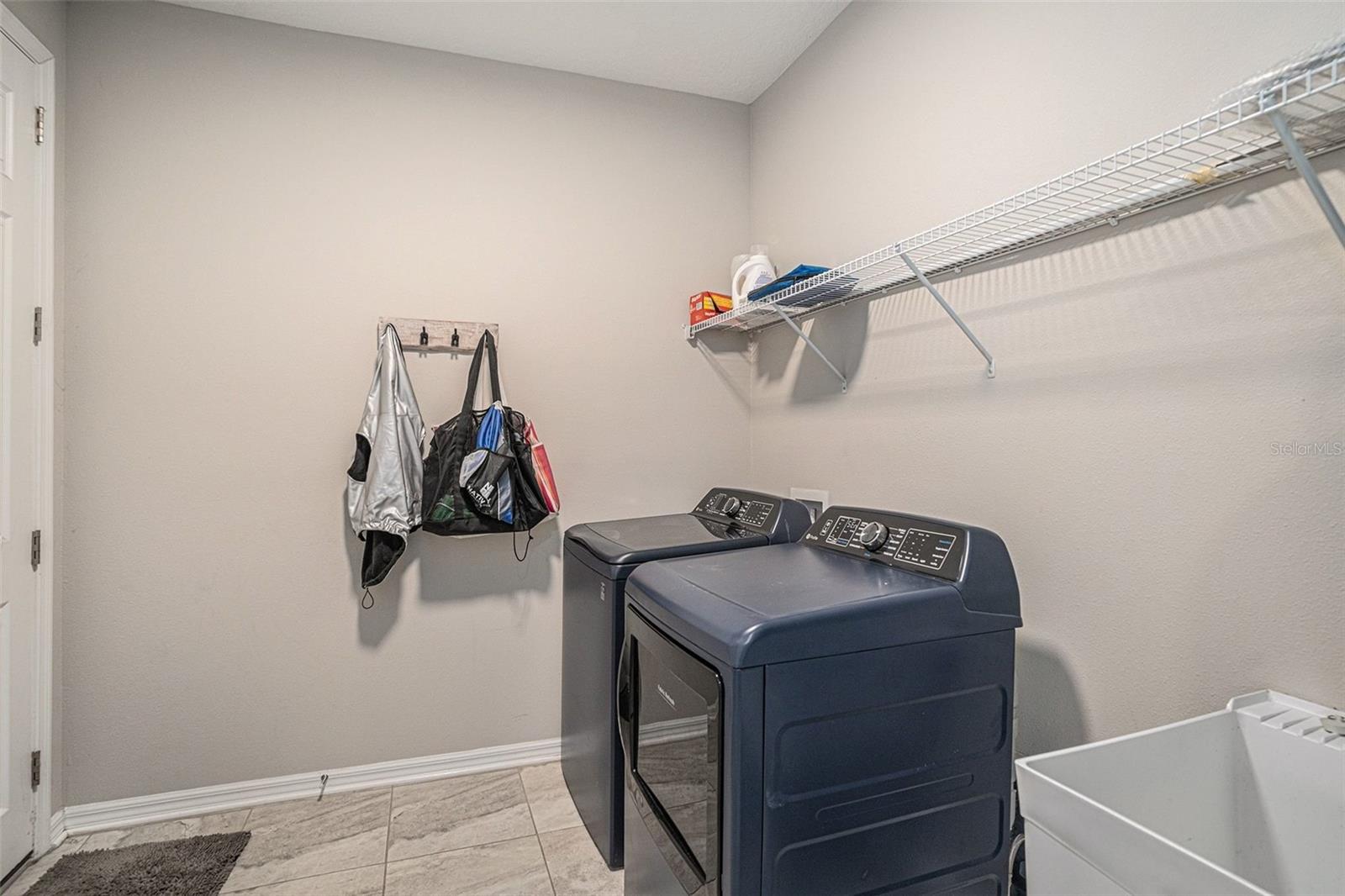 BELMOND RESERVE/CEDARBROOK - Residential