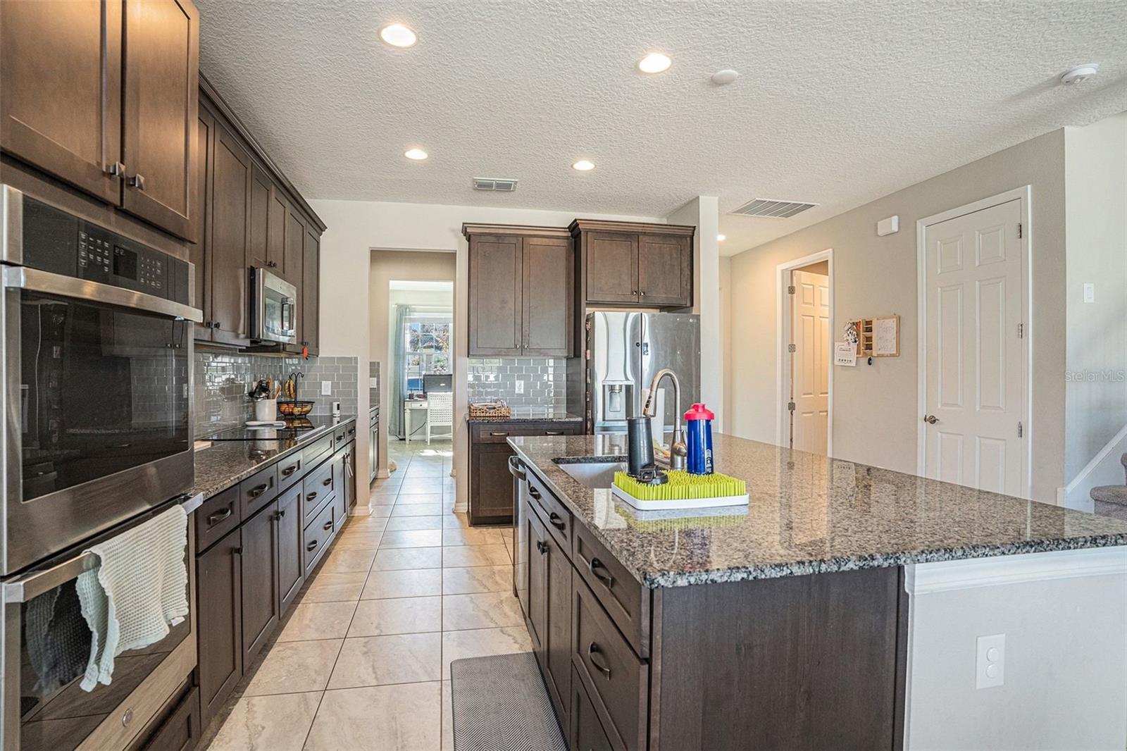 BELMOND RESERVE/CEDARBROOK - Residential