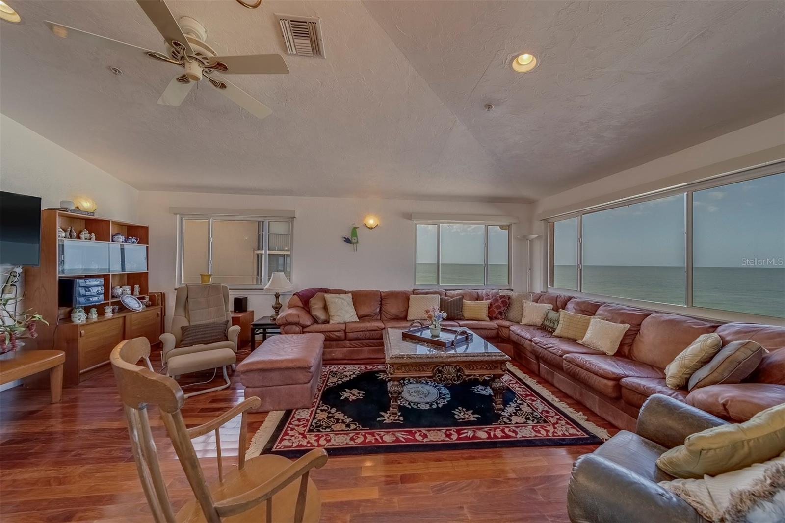 HARBOR SHORES SUB - Residential