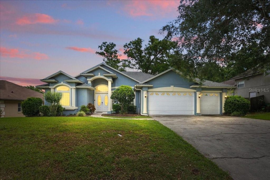 Photo of 210 Varsity Circle, Altamonte Springs, FL 32714 (MLS # O6414095)