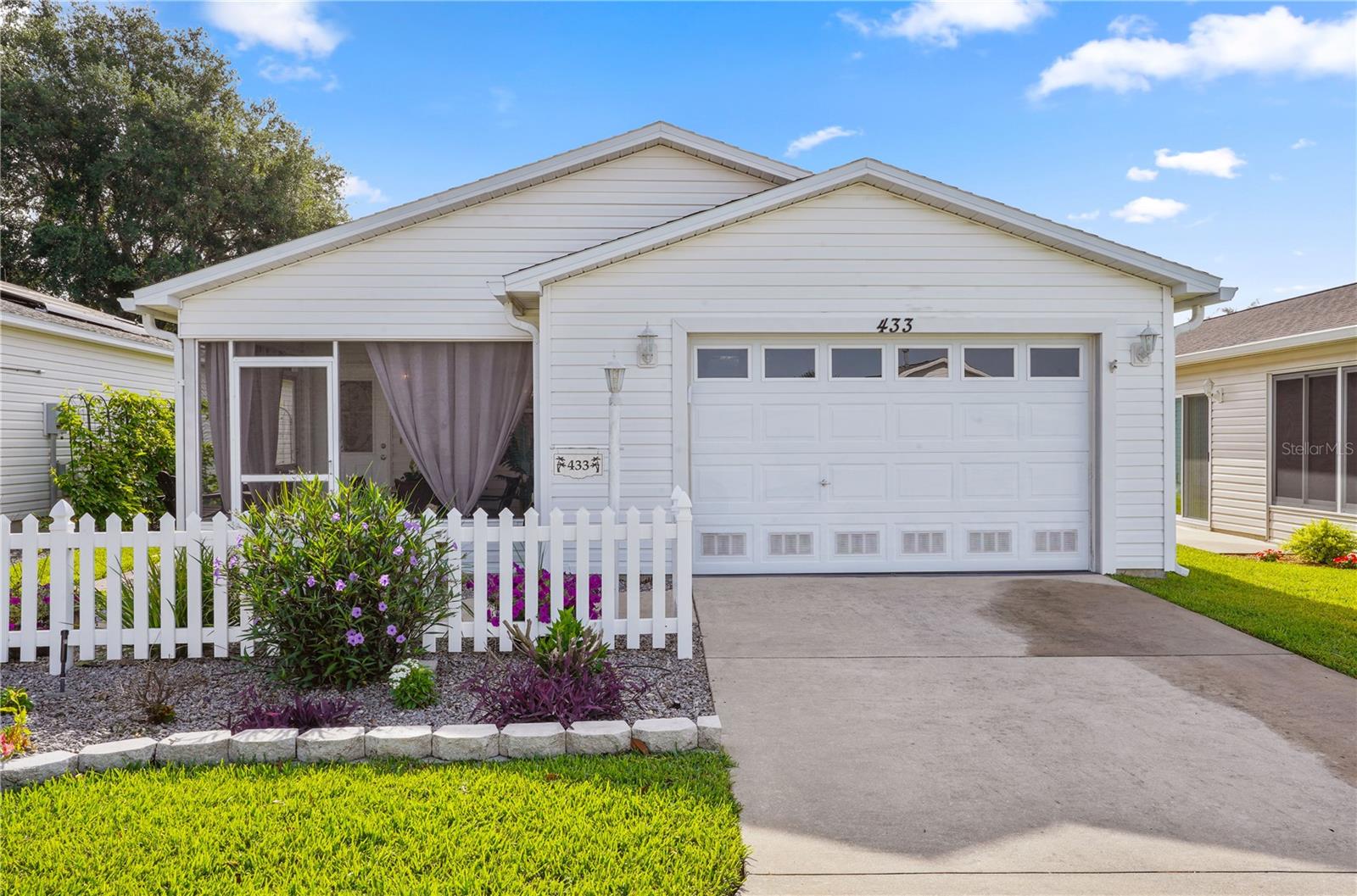 433 CANTERBURY COURT