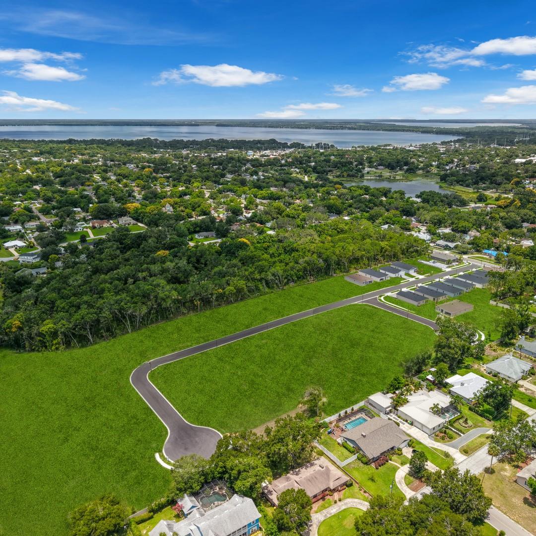 HIDDEN COVE - Residential