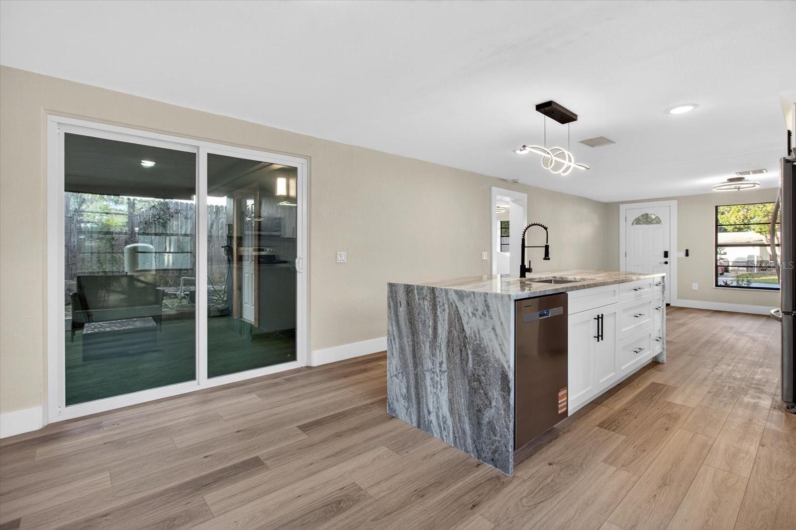 JACKSON HEIGHTS - Residential