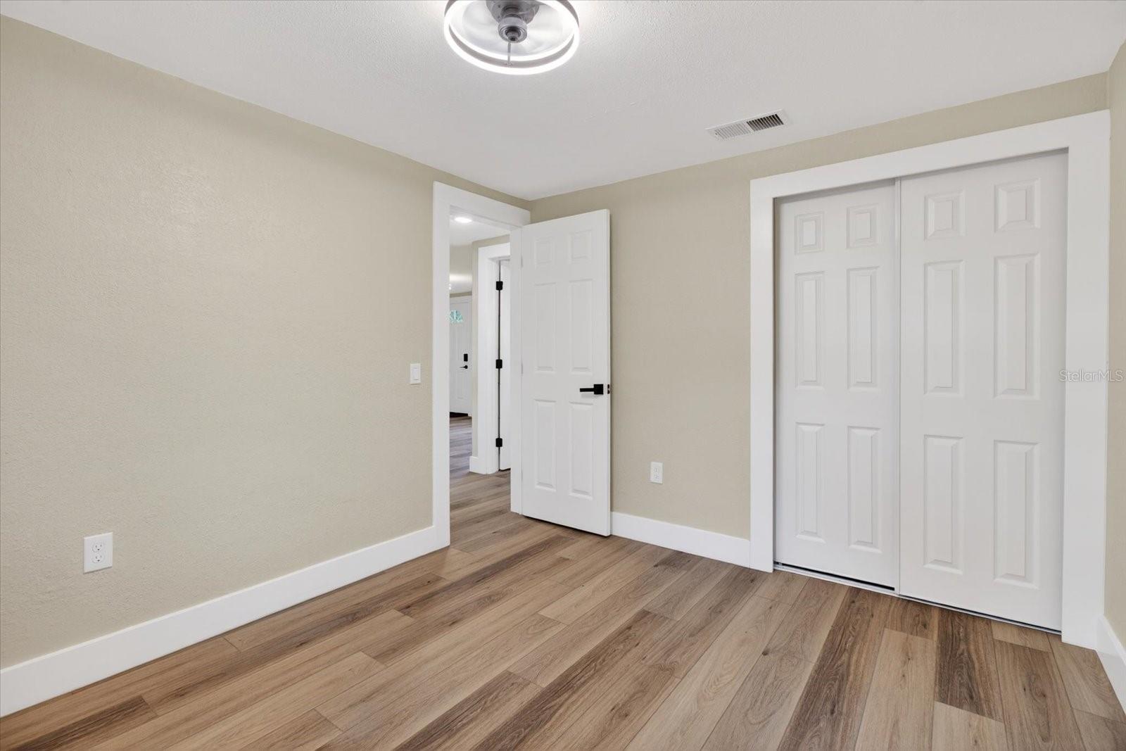 JACKSON HEIGHTS - Residential