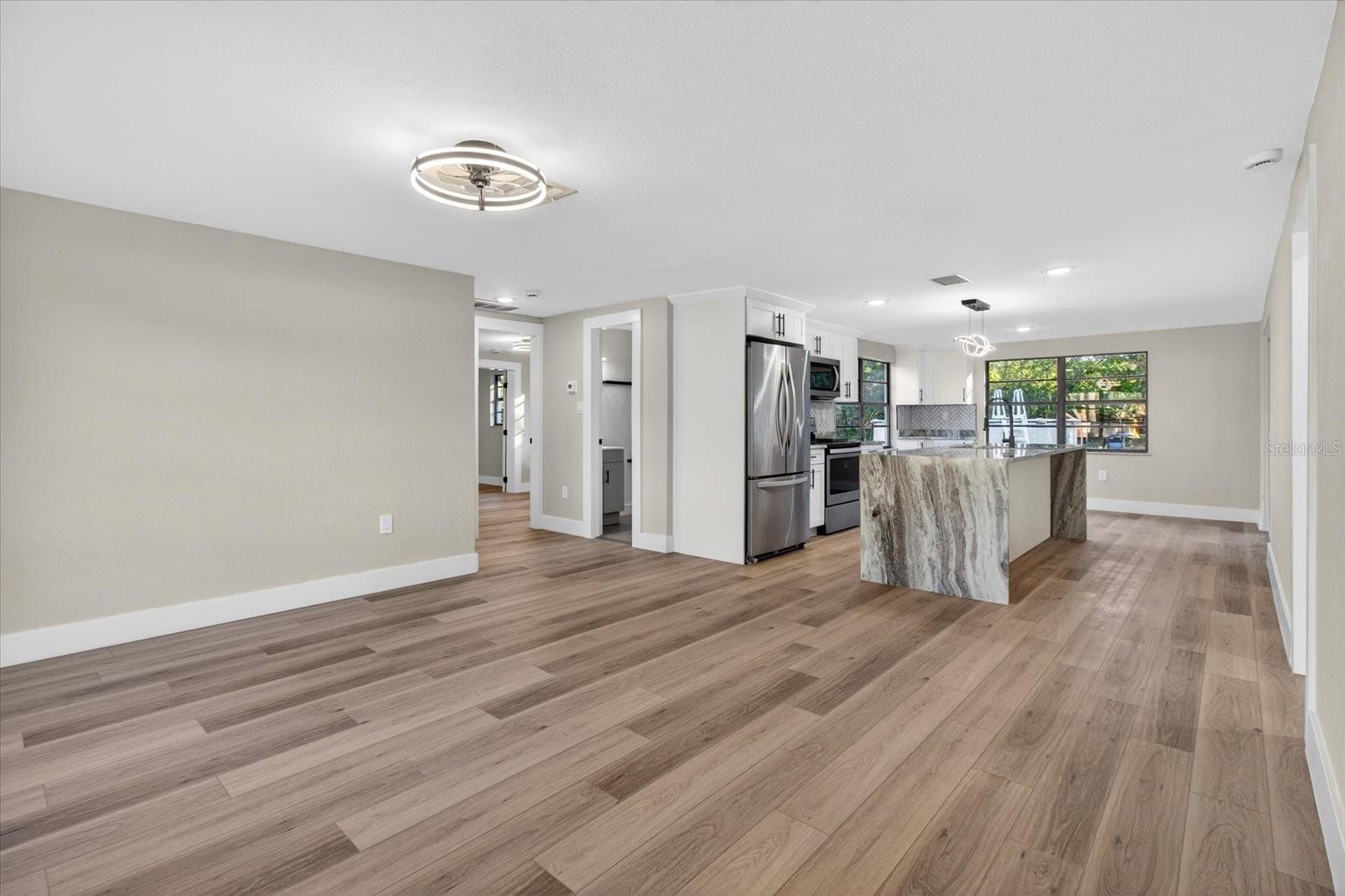 JACKSON HEIGHTS - Residential