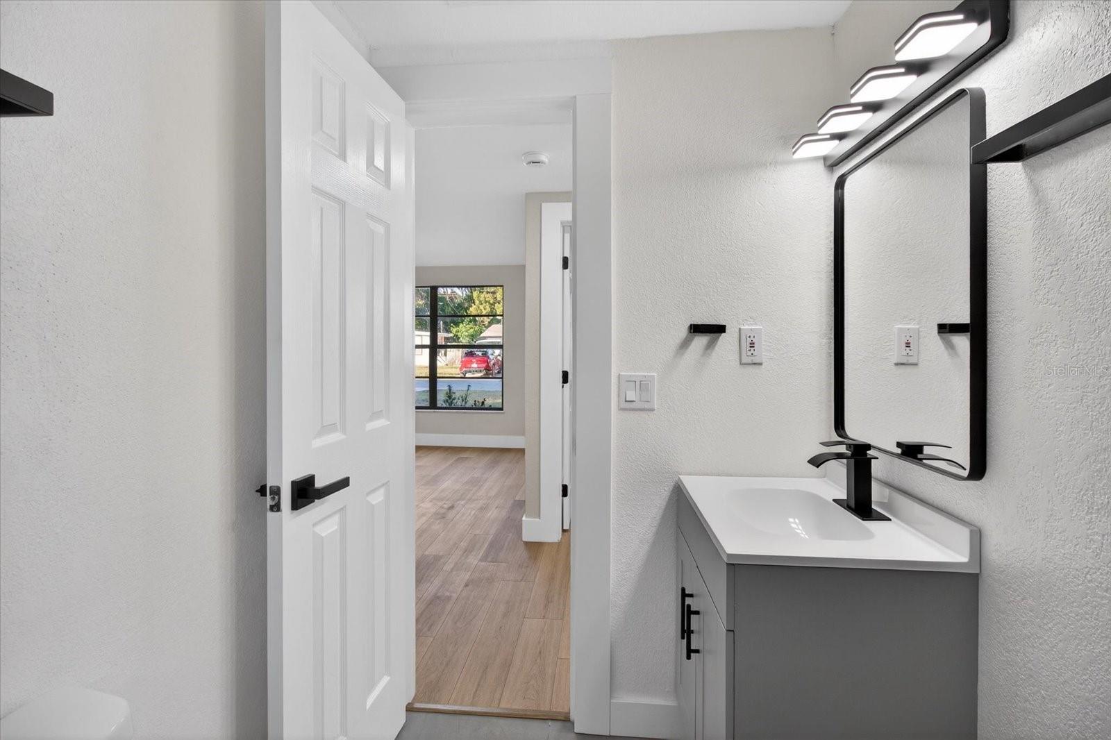 JACKSON HEIGHTS - Residential