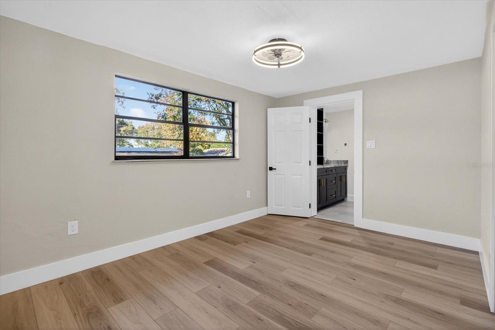 JACKSON HEIGHTS - Residential