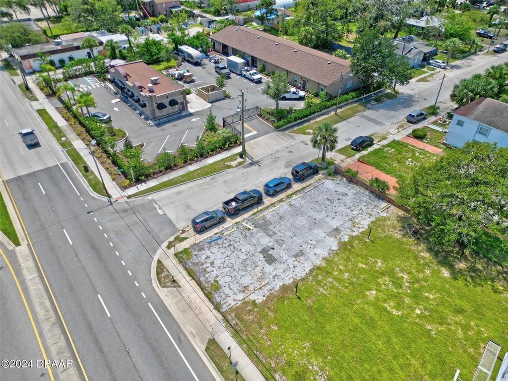 Photo of Ridgewood Avenue, Daytona Beach, FL 32114 (MLS # V4946713)