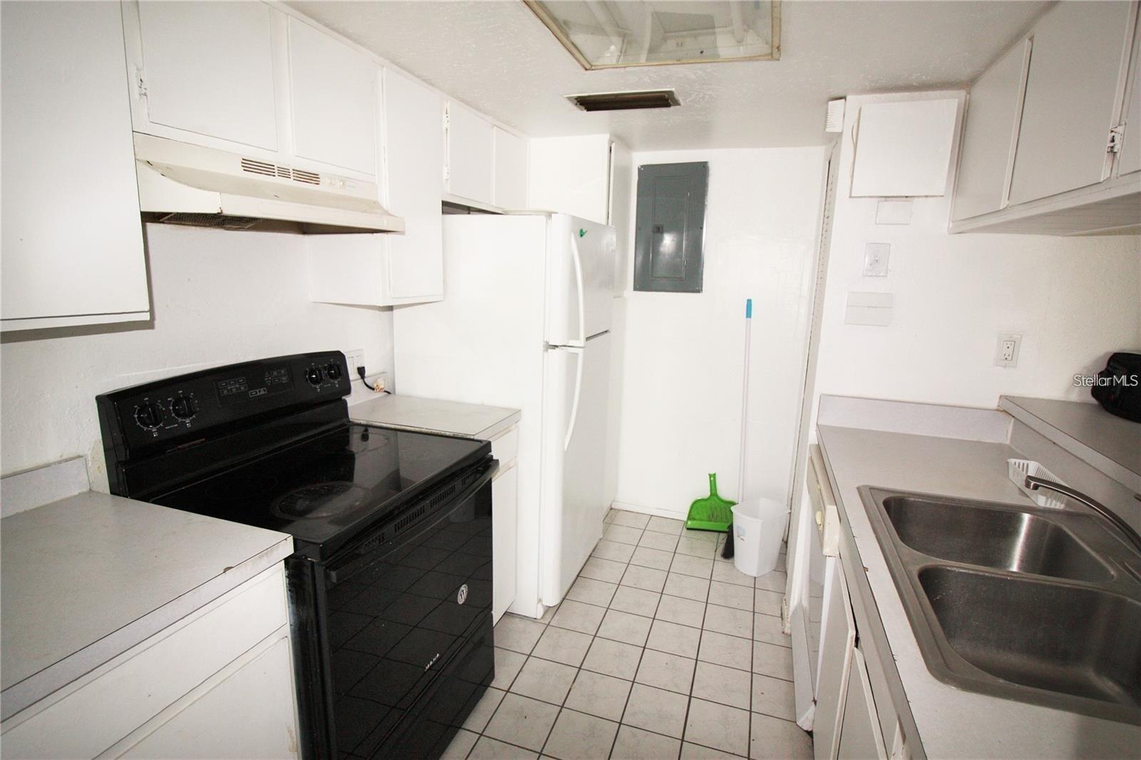 LYME BAY COLONY CONDO - Residential