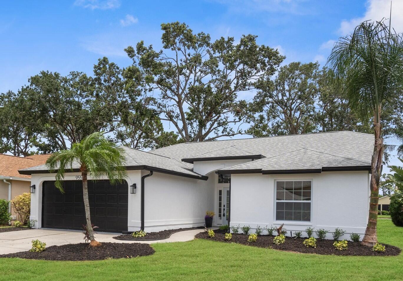 9555 KNIGHTSBRIDGE CIRCLE