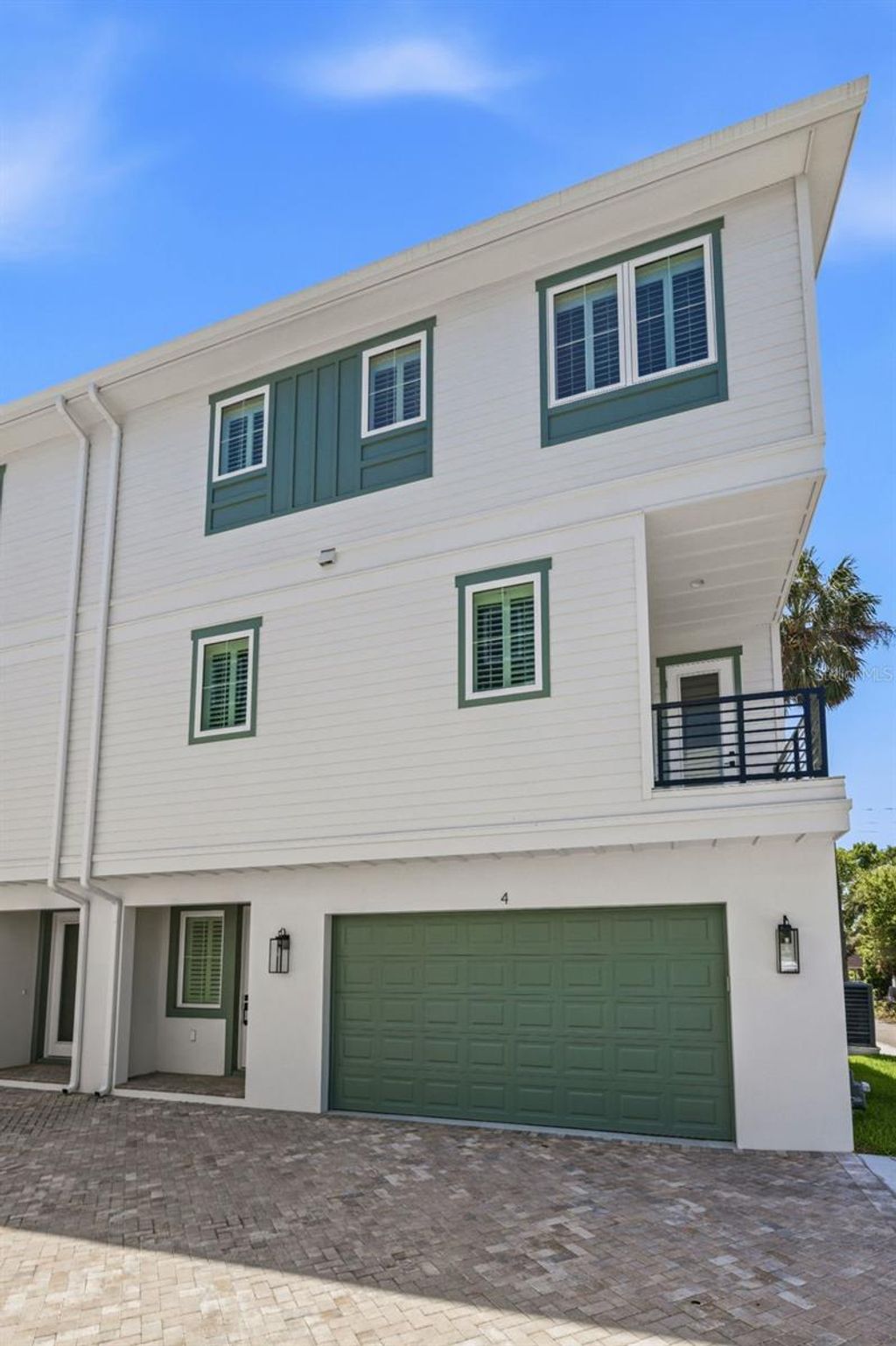 Photo of 407 S Albany Avenue #4, Tampa, FL 33606 (MLS # TB8501499)