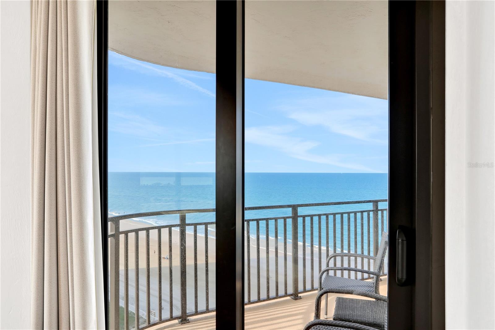 SHERWIN CONDO - Residential